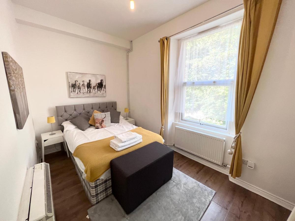 Yeovil Inn Luaran gambar