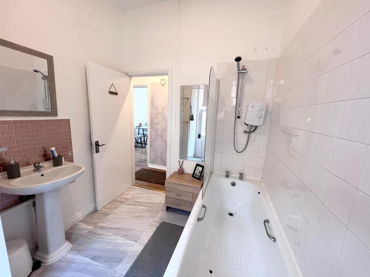Yeovil Inn Luaran gambar